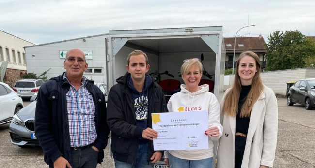 Spendenübergabe Jamie Waller